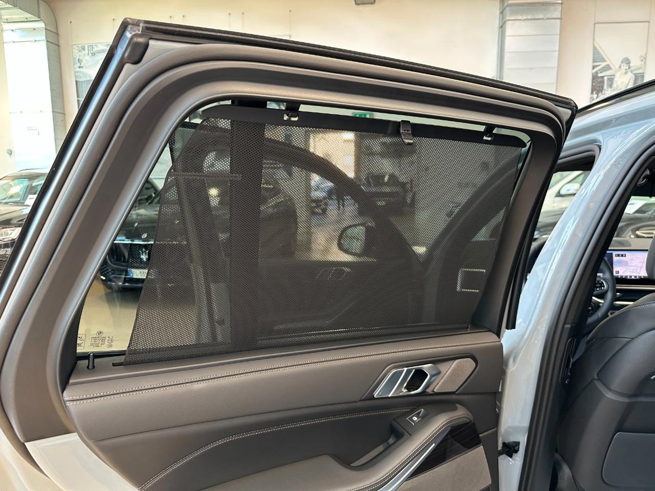 BMW X5 xdrive50e MSport Pro - FULL - IVA