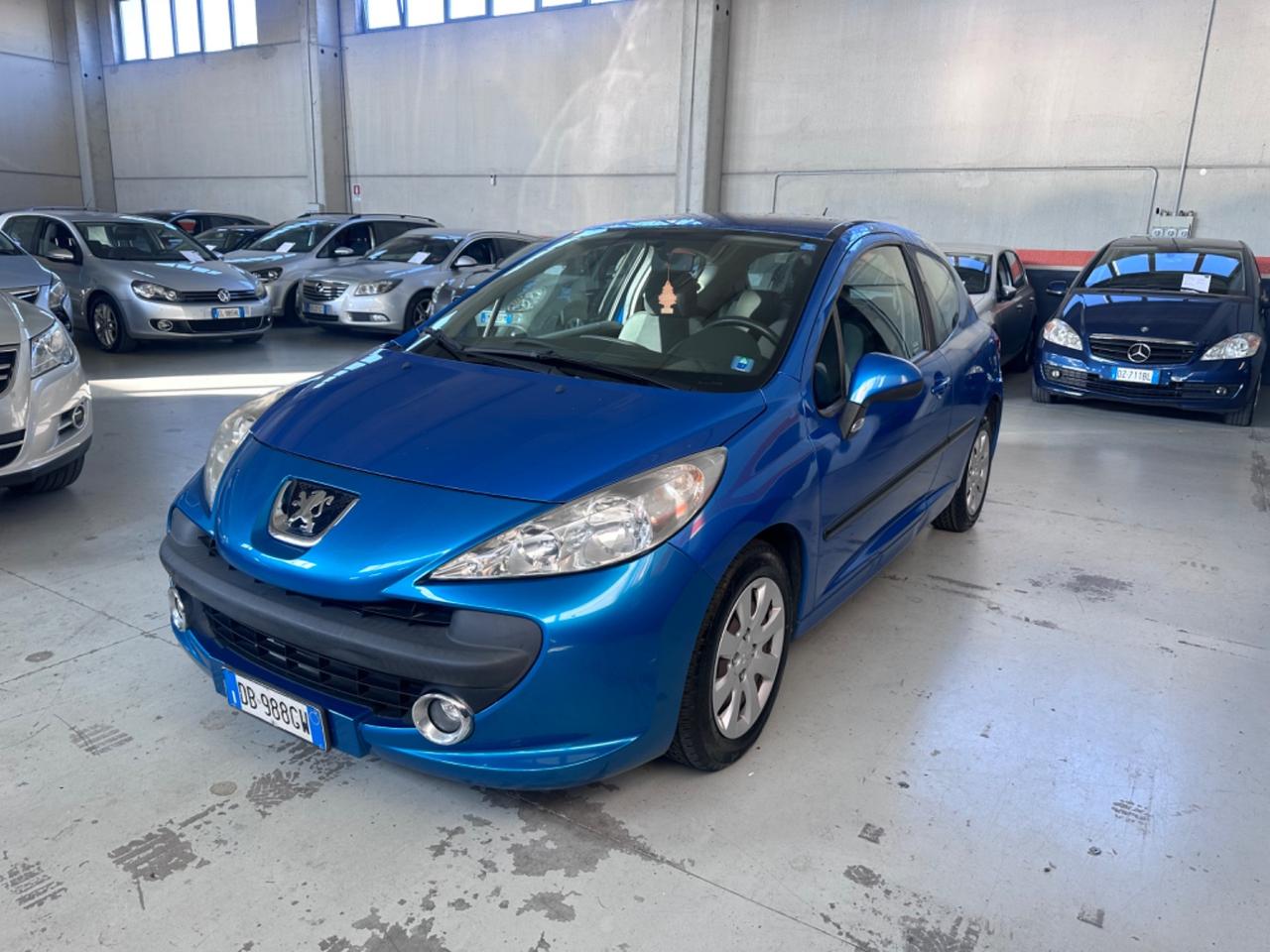 Peugeot 207 1.4 HDi 70CV 3p. ONE Line