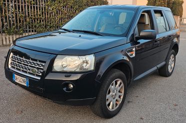 Land Rover Freelander 2.2 TD4 HSE 4x4
