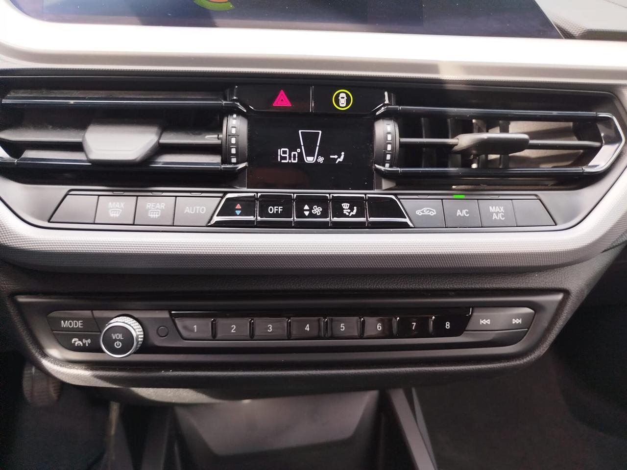 Bmw 116d *PREZZO VERO* NAVI-SENSORI- IVA DEDUCIBILE-GARANZIA 12 MESI