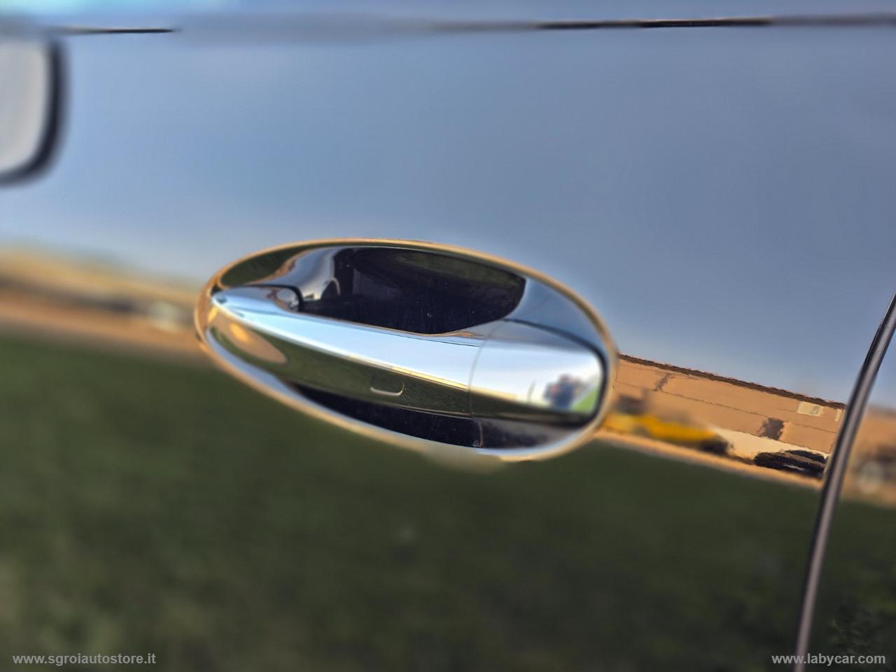 MERCEDES-BENZ GLA 200 d Automatic Premium