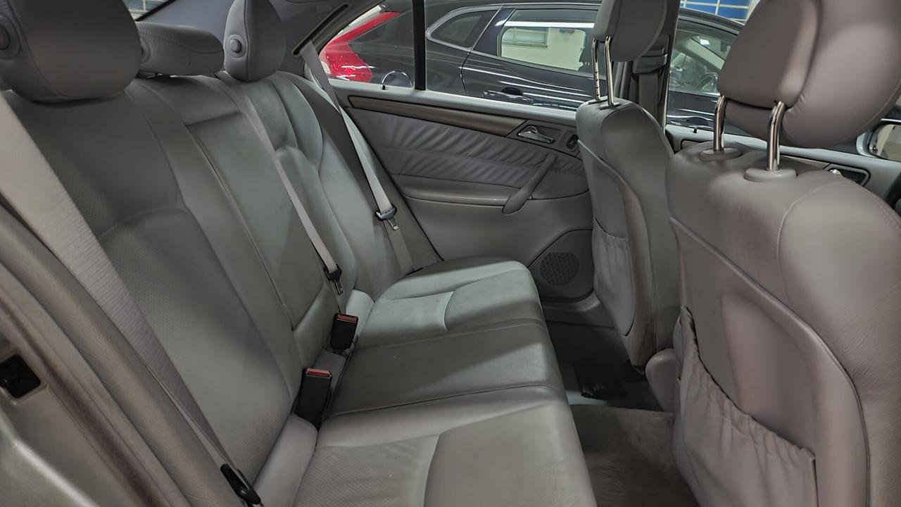 Mercedes-benz C 270 Avantgarde Automatica