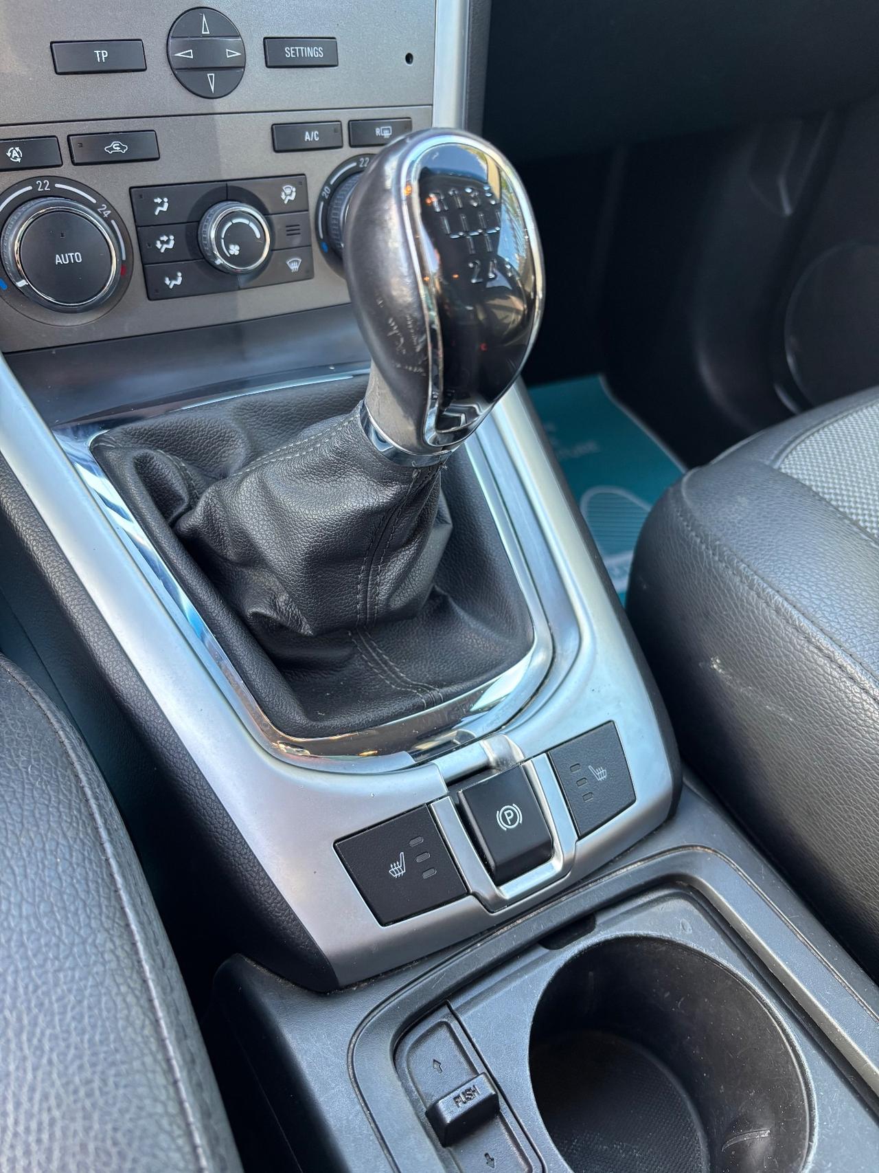 Opel Antara 2.2 CDTI 163CV Start&Stop Cosmo Plus 2014