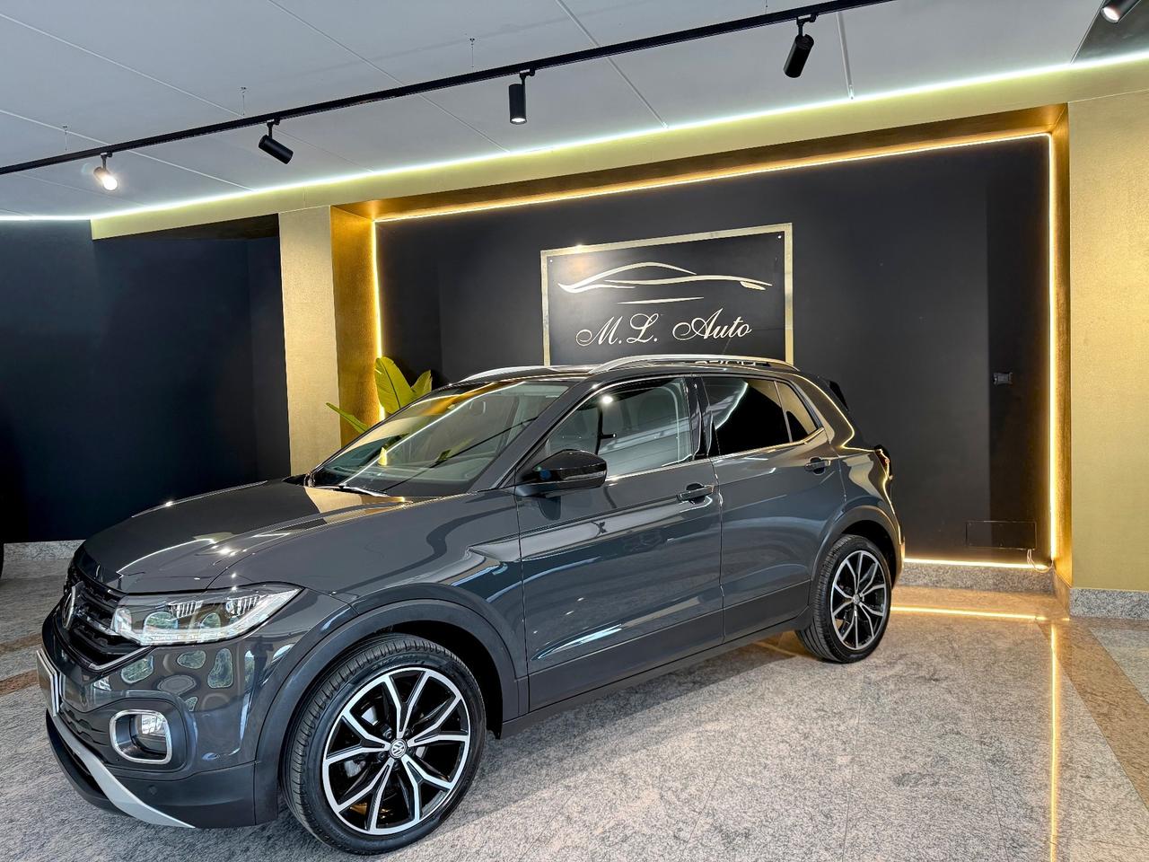 Volkswagen T-Cross FULL OPTIONAL *UNICO PROPRIETARIO