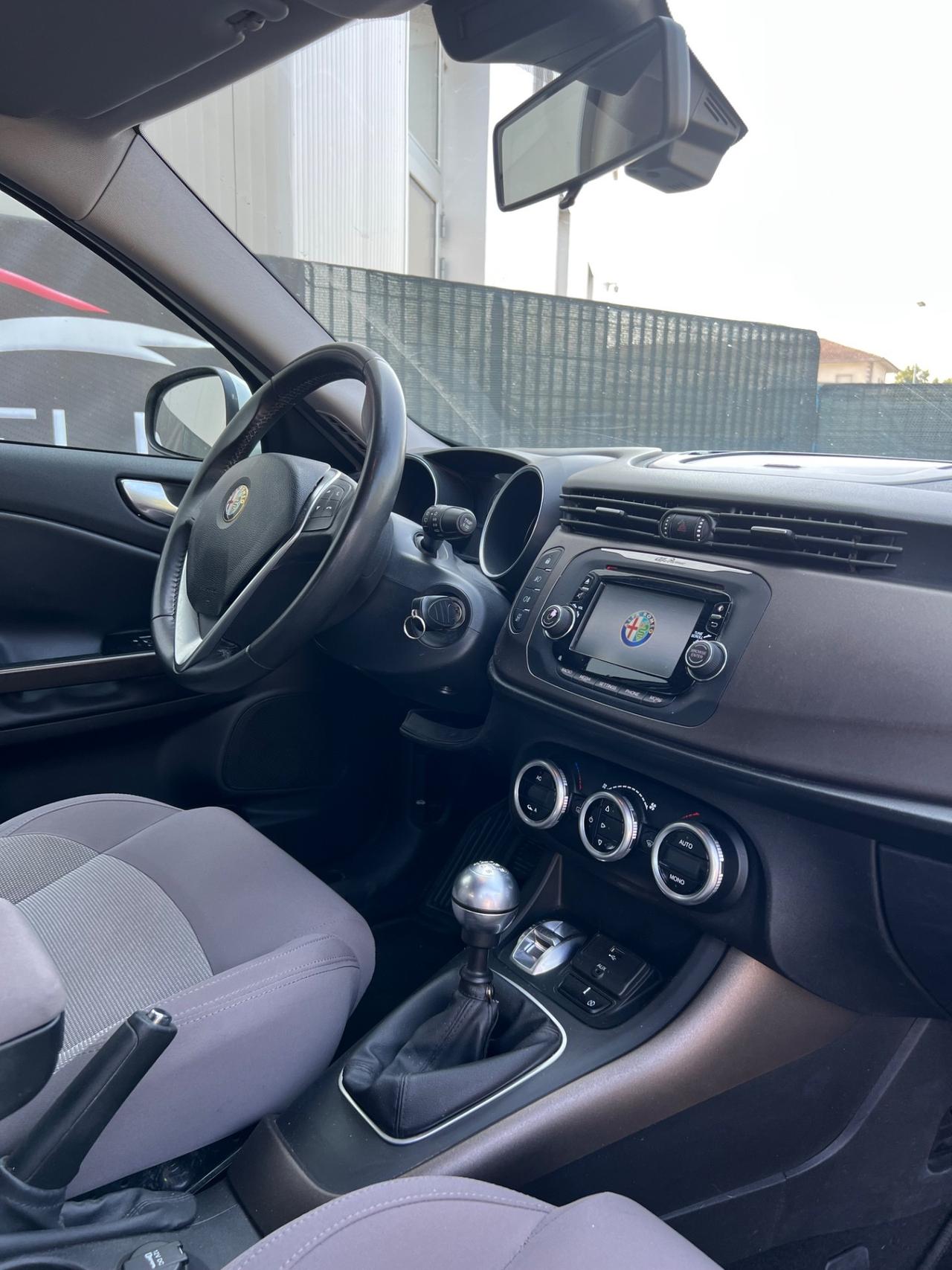 Alfa Romeo Giulietta 1.4 Turbo 120 CV Distinctive