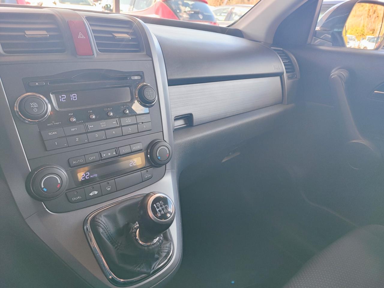 Honda CR-V 2.2 i-CTDi 16V Advance DPF