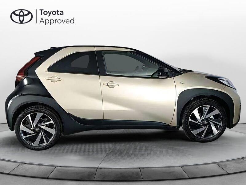 Toyota Aygo X 1.0B (72 CV) Lounge