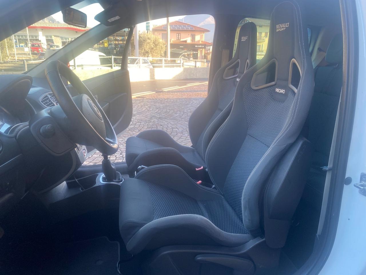 Renault Clio 2.0 16V 200CV 3 porte RS F1 Team