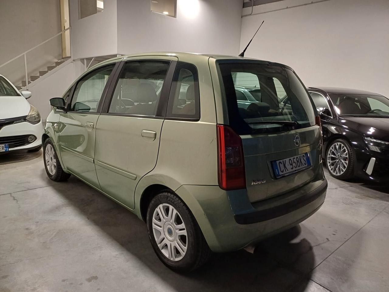 Fiat Idea 1.4 16V Emotion