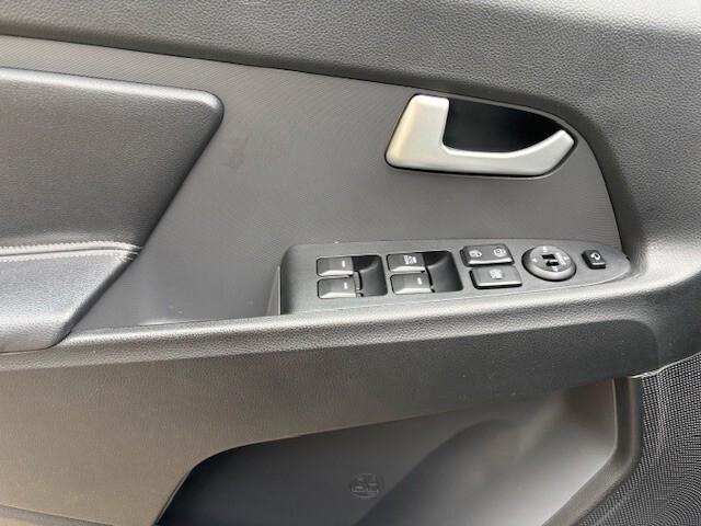 KIA SPORTAGE 1.7 CRDI VGT 2WD RETROCAMERA
