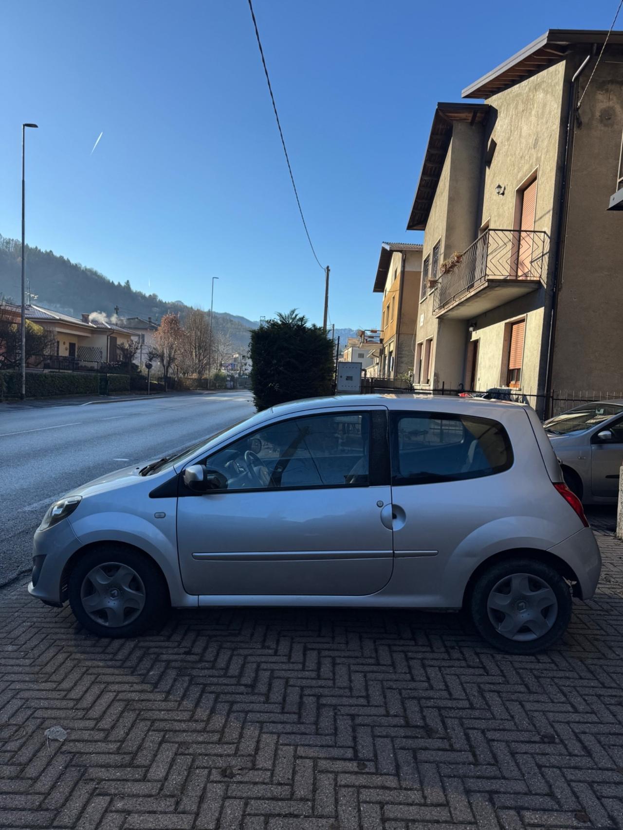 Renault Twingo 1.2 16V Live