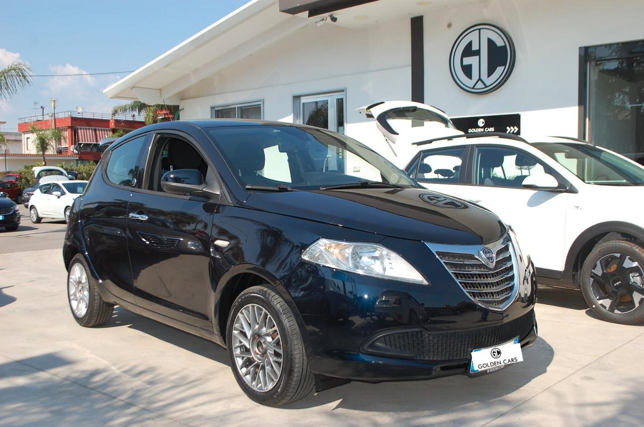 Lancia Ypsilon 1.2 8v Silver ecochic Gpl 69CV Uff Italy Lega