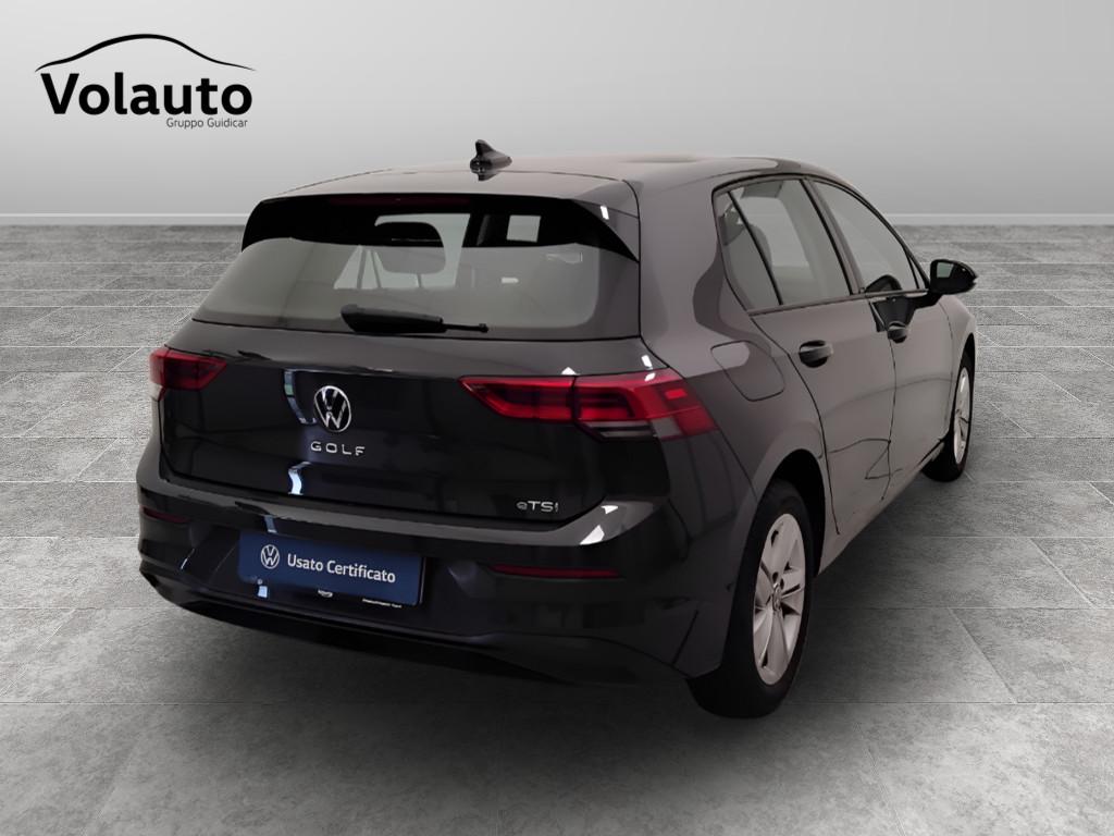 VOLKSWAGEN Golf VIII 2020 - Golf 1.0 etsi evo Life 110cv dsg