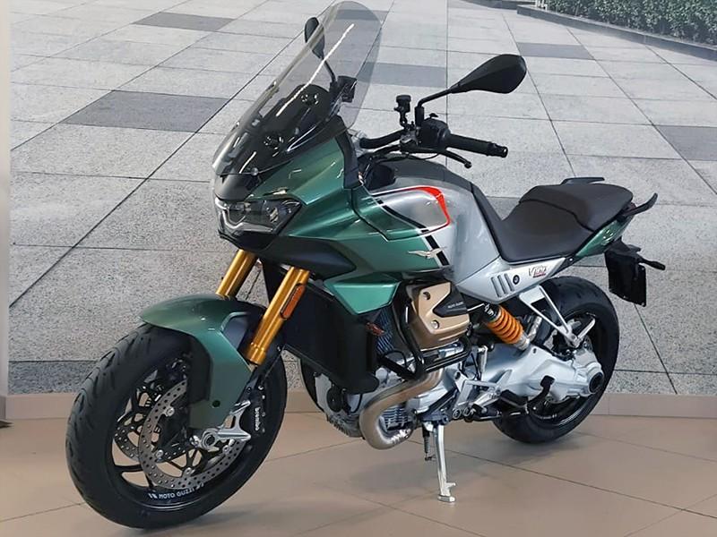 Moto Guzzi V100 Mandello S