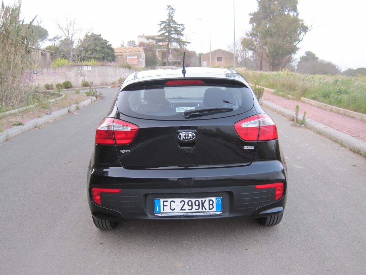 Kia Rio 1.1 CRDi 5p. Cool