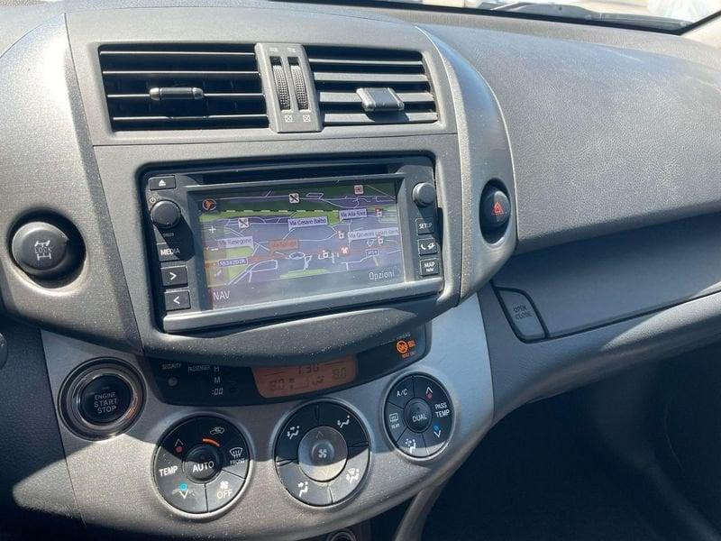 Toyota RAV4 2.2 D-4D 150cv 4 X 4 PREZZO VERO