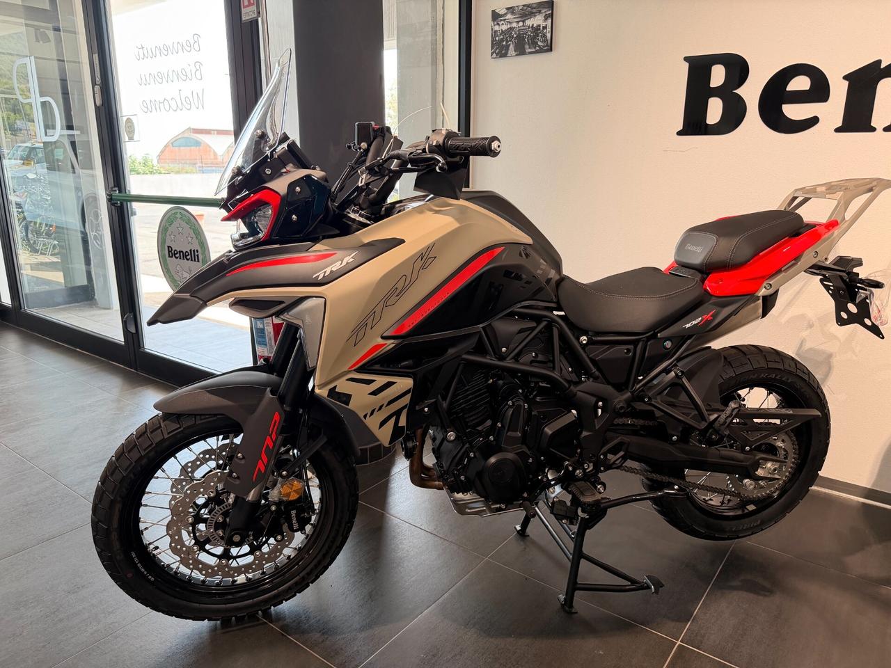 Benelli TRK 702x Tris di Valigie NUOVA Prezzo promo tasso zero