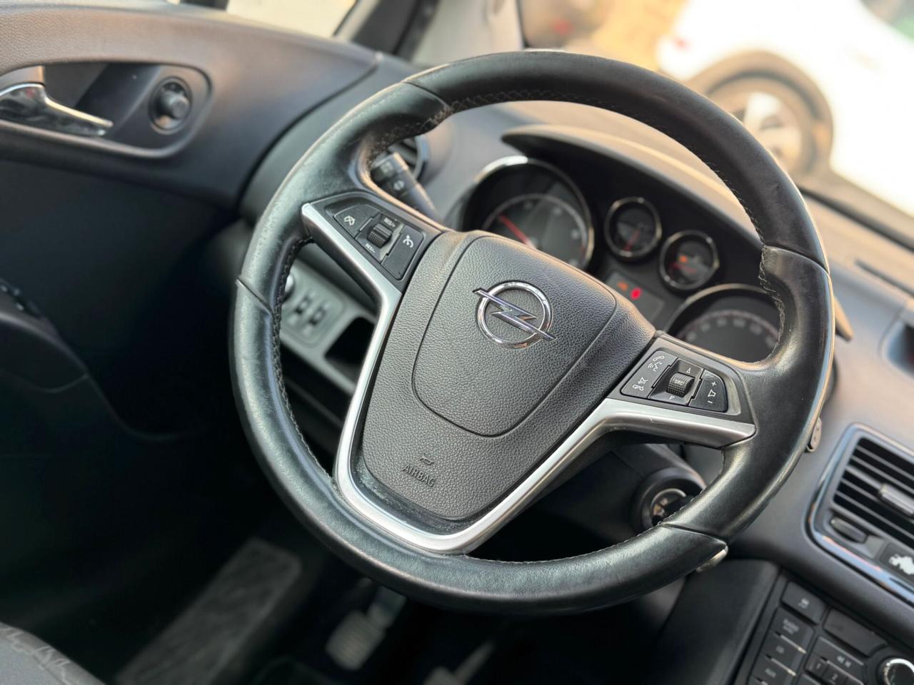 Opel Meriva 1.3 CDTI 95CV ecoFLEX Cosmo
