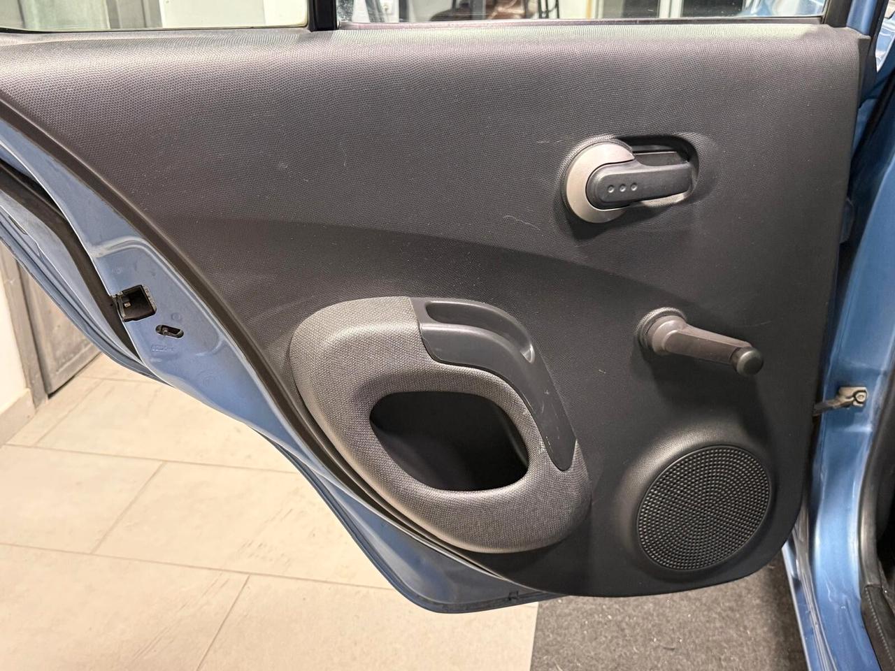 Nissan Micra 1.2 16V 65CV 5 porte Junior