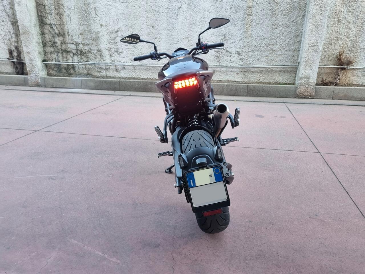 Benelli 752 S
