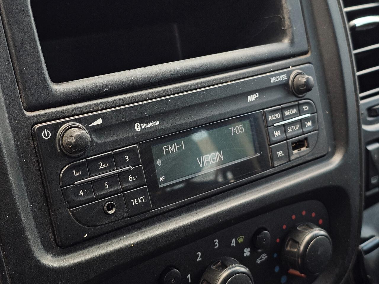 Renault Trafic 1.6 dCi 120cv 6 POSTI + FURGONE