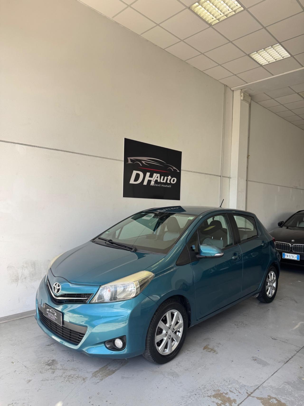 Toyota Yaris 1.3 5 porte Lounge