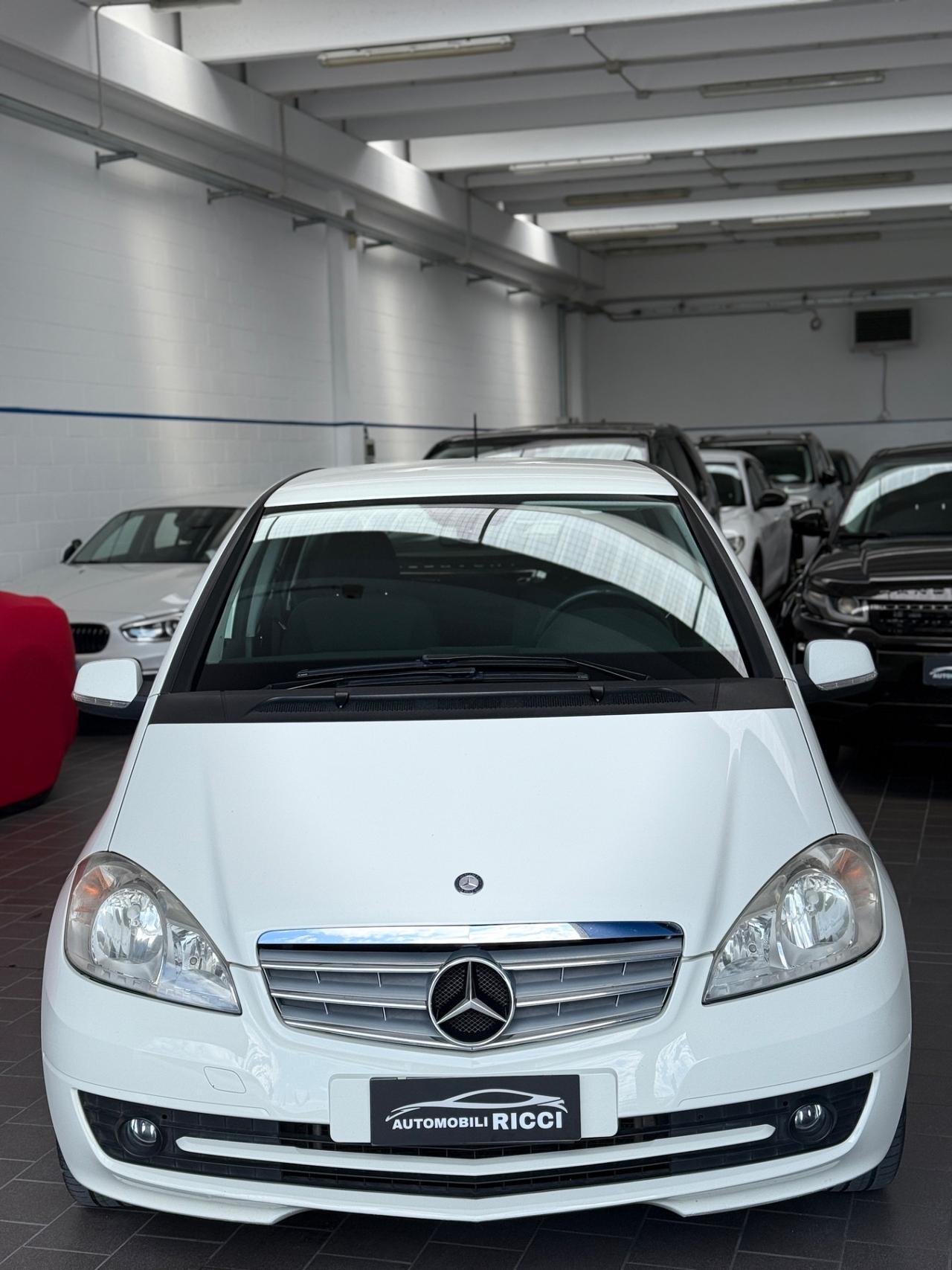 Mercedes-benz A 160 BlueEFFICIENCY 95cv