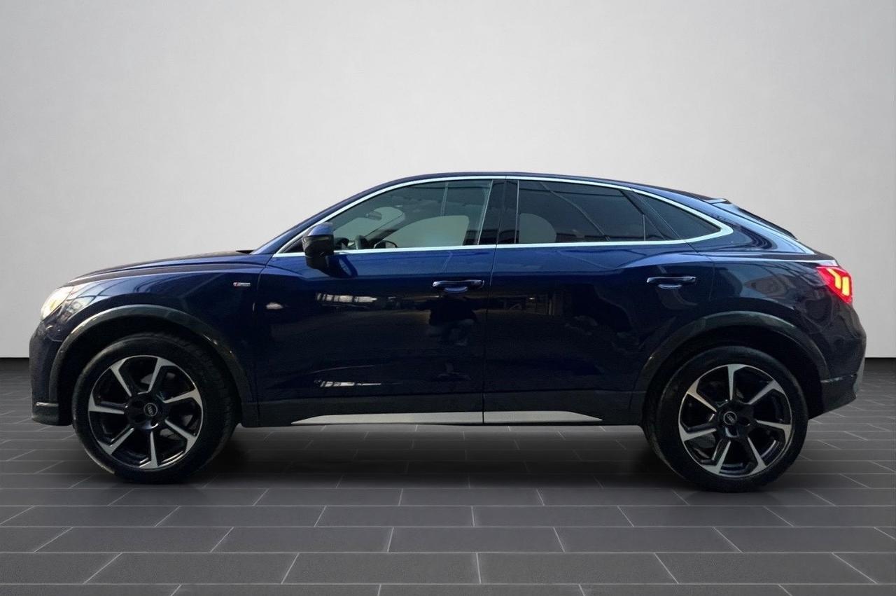 Audi Q3 35 Tdi Sportback S line edition