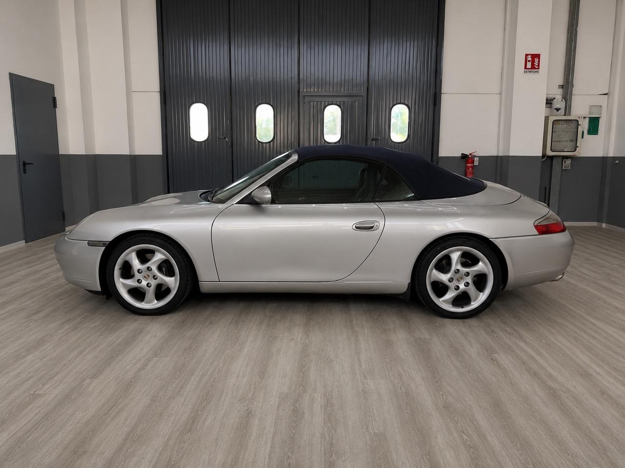 Porsche 911 Carrera cat Cabriolet
