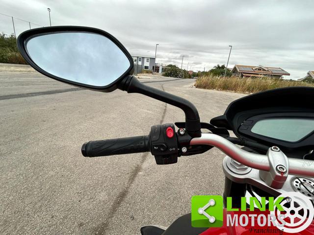 MV AGUSTA Brutale 800 .