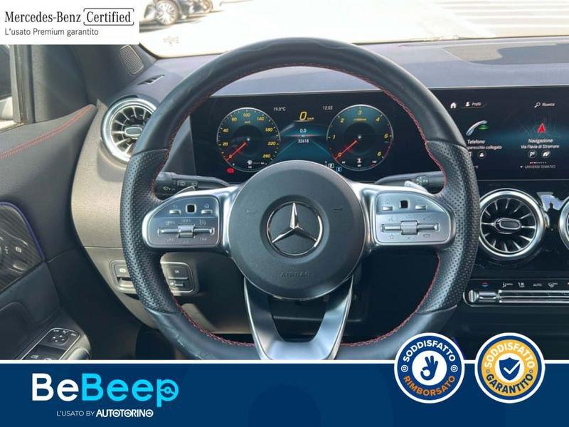 Mercedes-Benz GLA 220 D PREMIUM AUTO