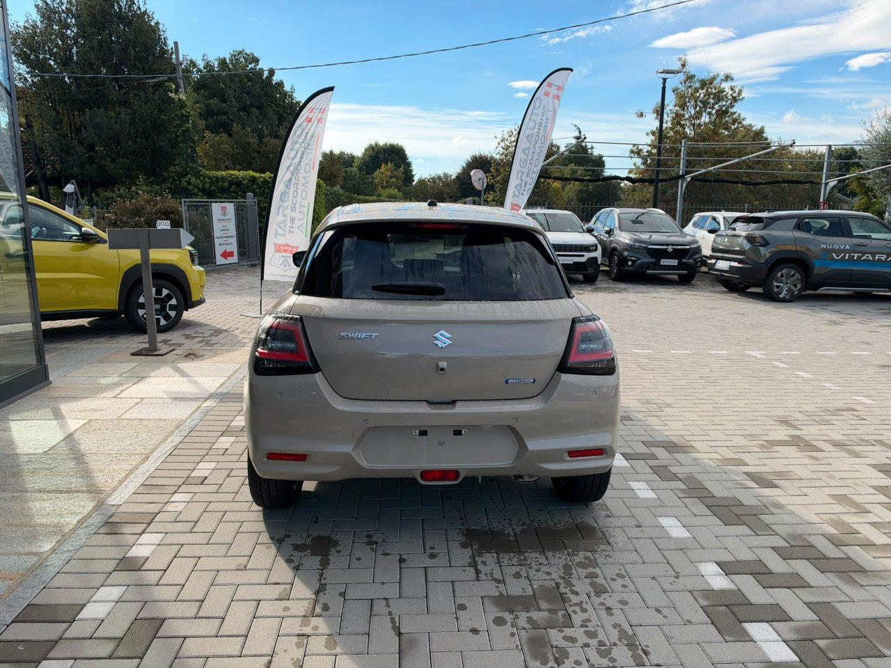 Suzuki Swift 1.2 Hybrid Top