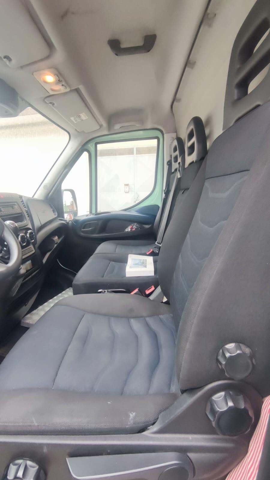 Iveco daily 3.0 150cv full optional IVA COMPRESA