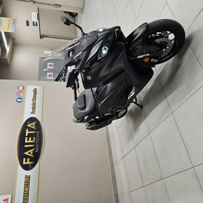 Yamaha T-Max 560 - 2022