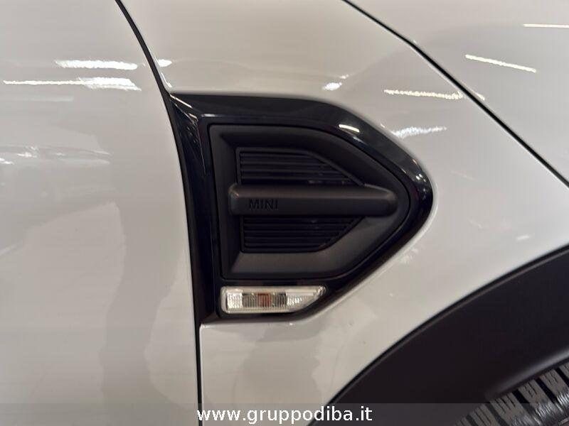 MINI Countryman Mini F60 2017 Diese Mini 2.0 Cooper D Boost auto my18