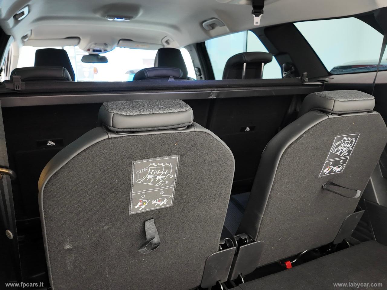 PEUGEOT 5008 BlueHDi 130 S&S Allure