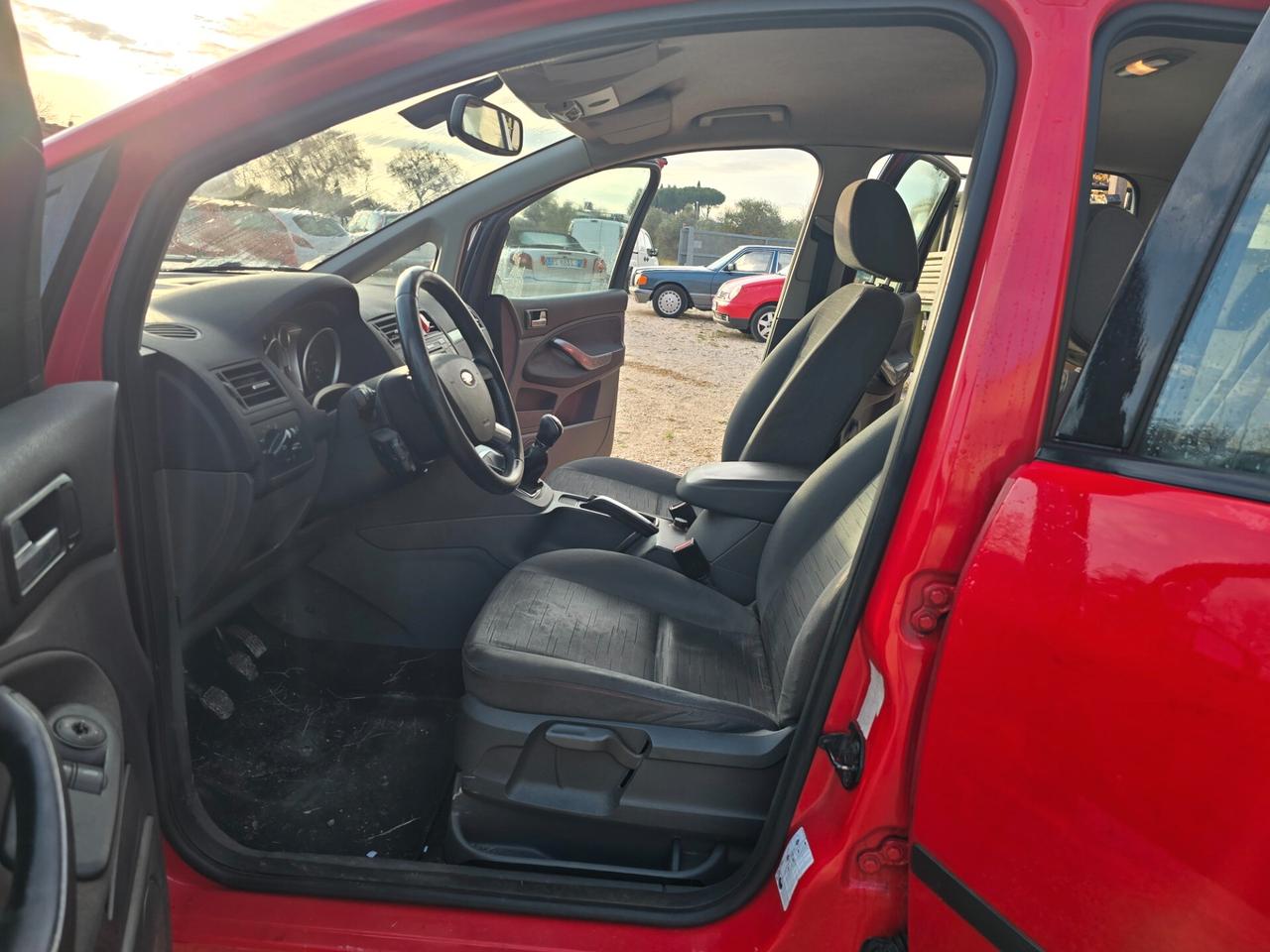 Ford Focus C-Max 1.6 TDCi (90CV) Gancio traino