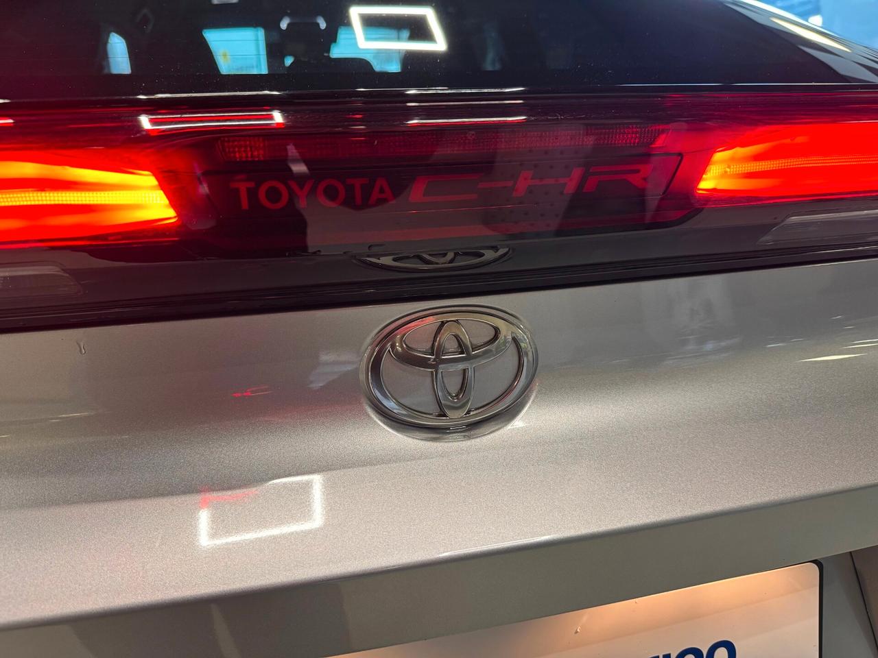 TOYOTA C-HR (2023-->) C-HR 1.8 HV Trend
