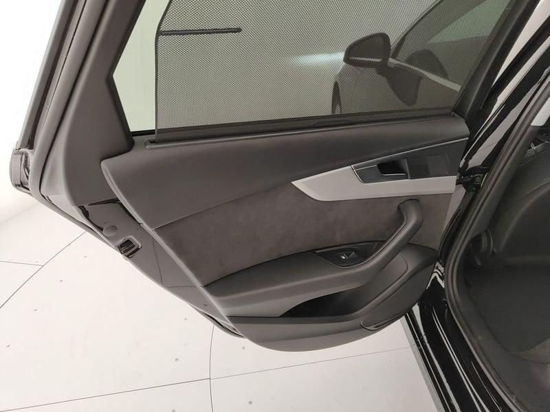 Audi A4 A4 Avant 40 TDI quattro S tronic Business Advanced