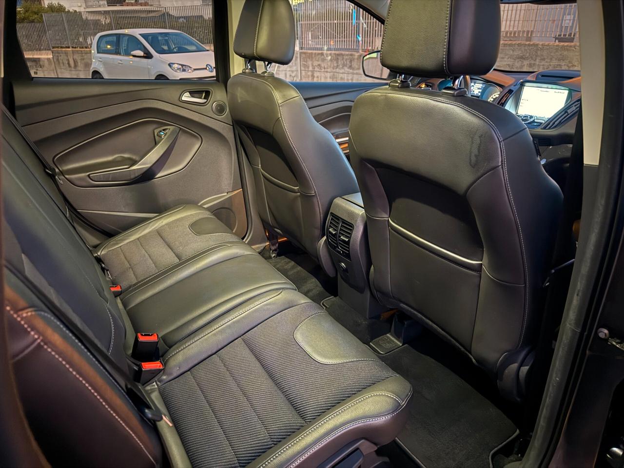 Ford Kuga 2.0 TDCI 120 CV S&S 2WD Titanium Navi Pelle