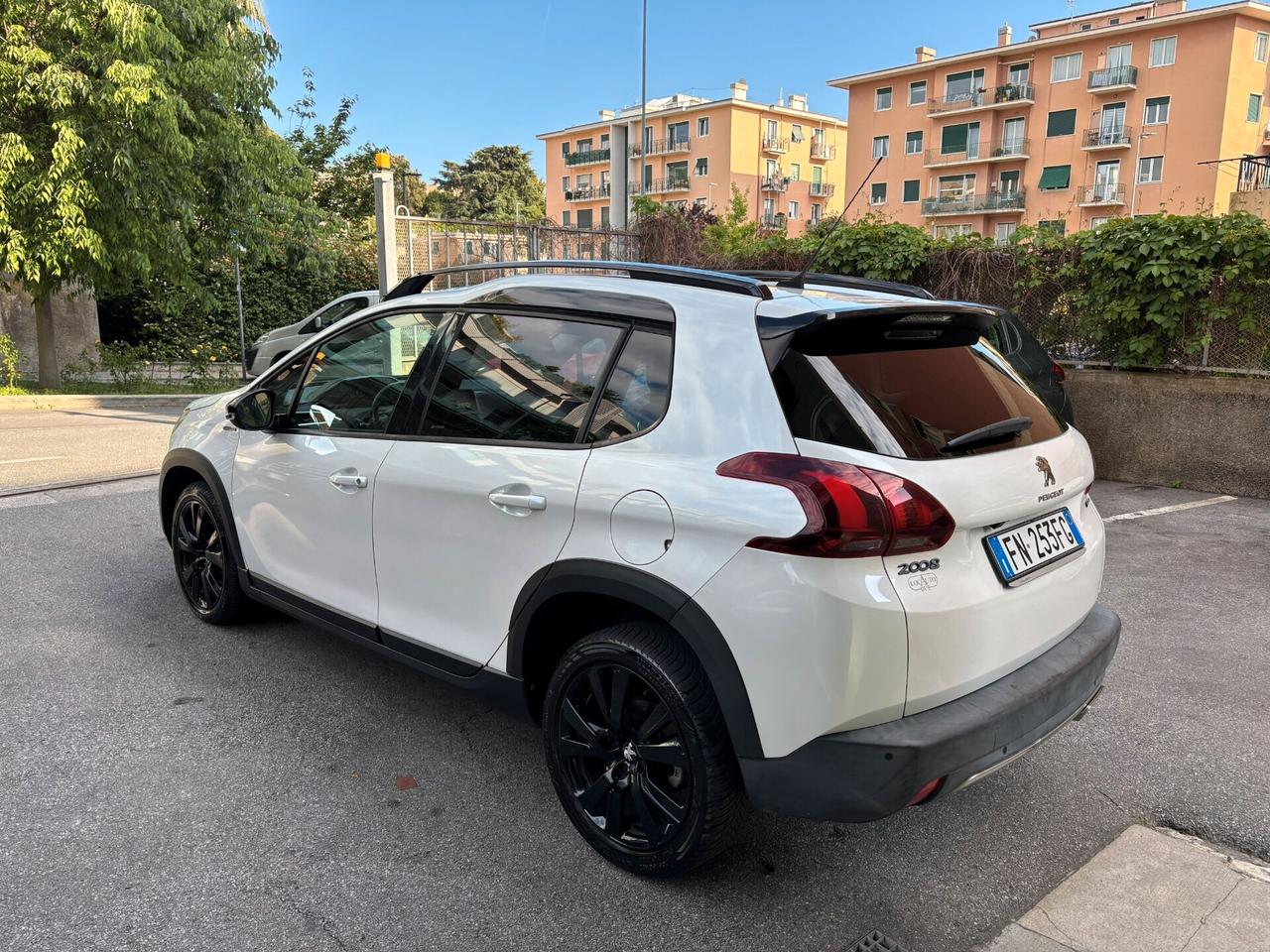Peugeot 2008 BlueHDi 120 S&S GT Line