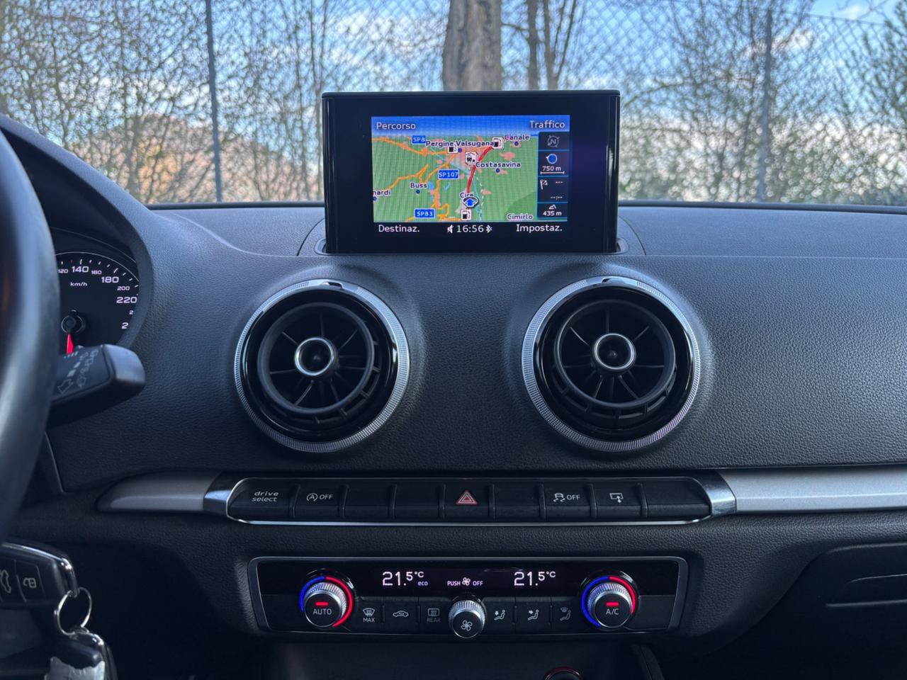 Audi A3 SPB 1.6 TDI clean diesel Ambition 5p