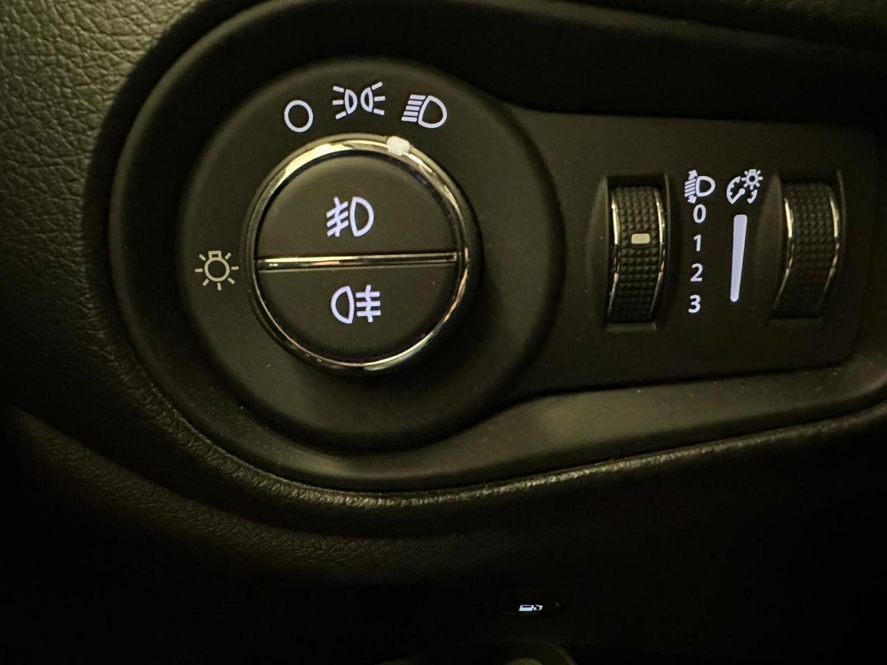 Jeep Renegade 1.3 T4 190CV PHEV 4xe AT6 Limited