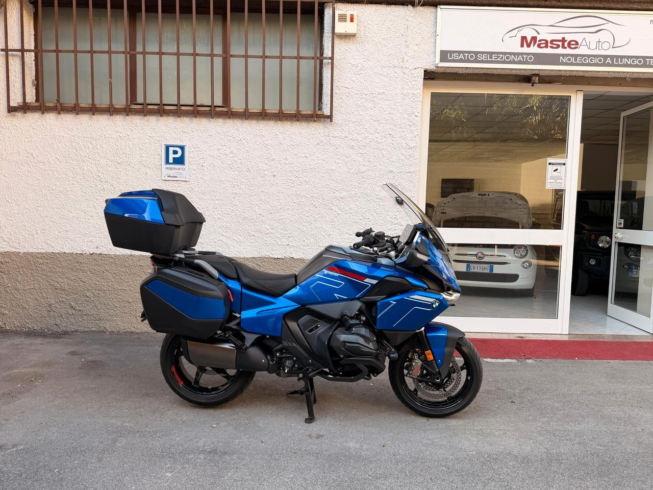 Bmw R 1300 RT Tour Full-Optional - Tua da 478,00 €