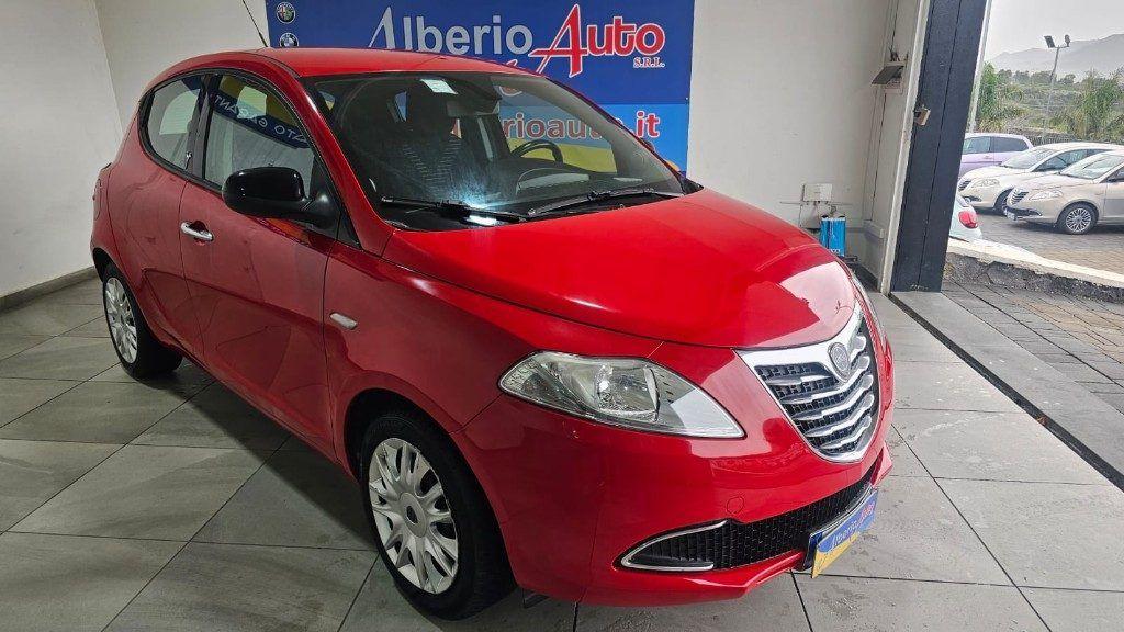 Lancia Ypsilon 1.2 69 CV 5 porte Gold