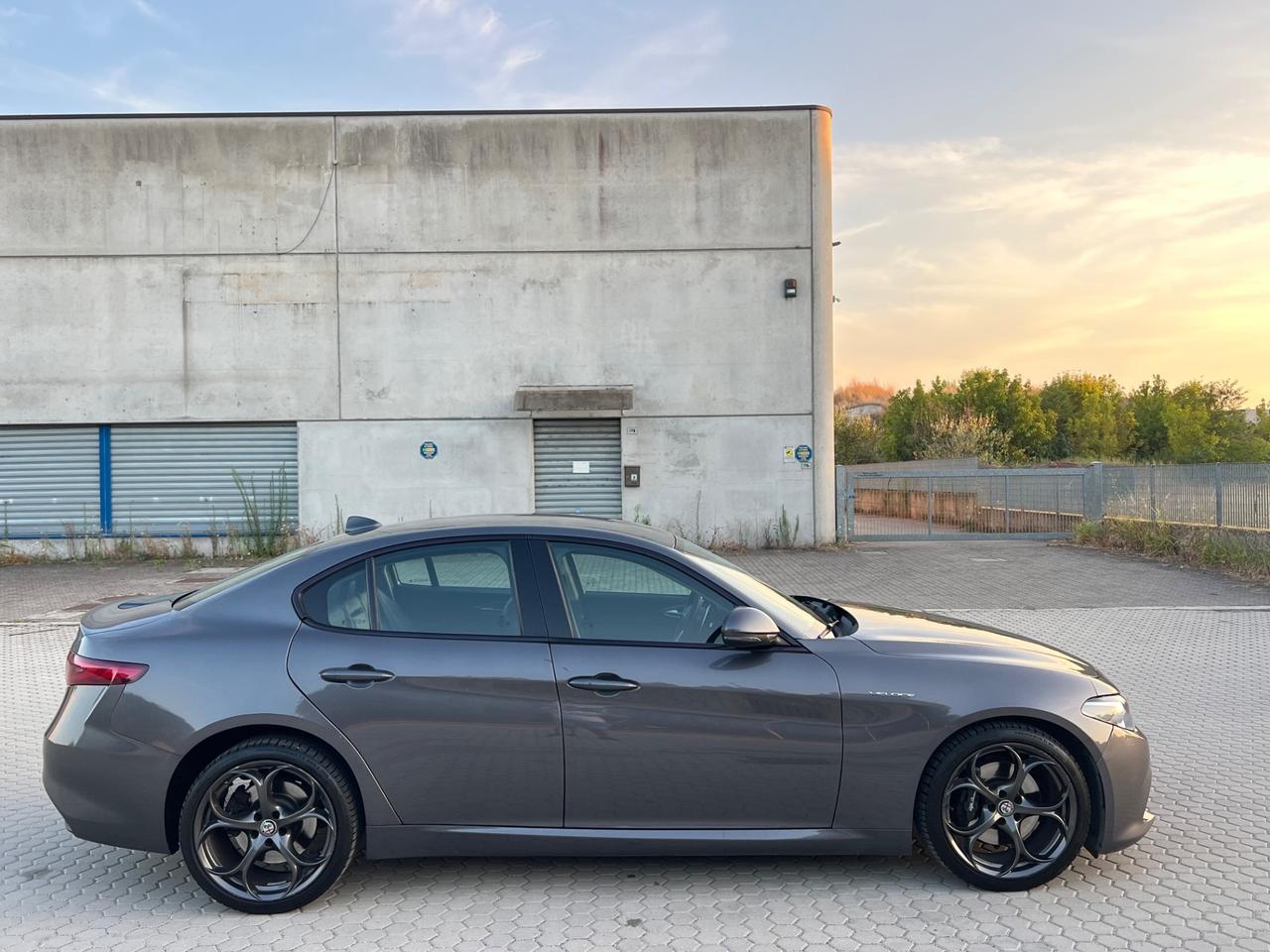 Alfa Romeo Giulia 2.2 Turbodiesel 210 CV AT8 AWD Q4 Veloce
