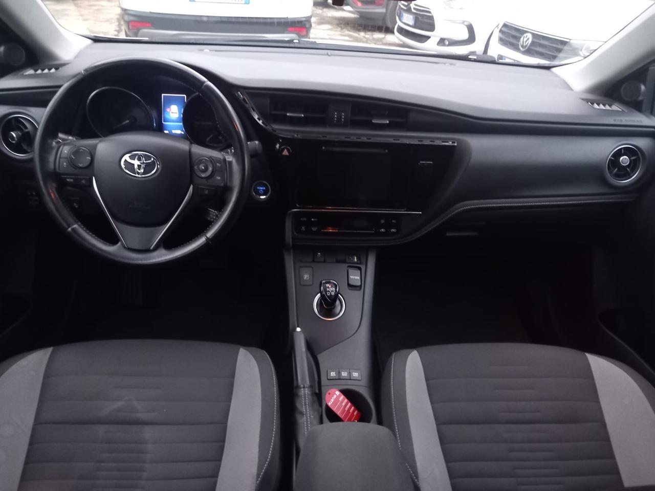 Toyota Auris 1.8 Hybrid Active