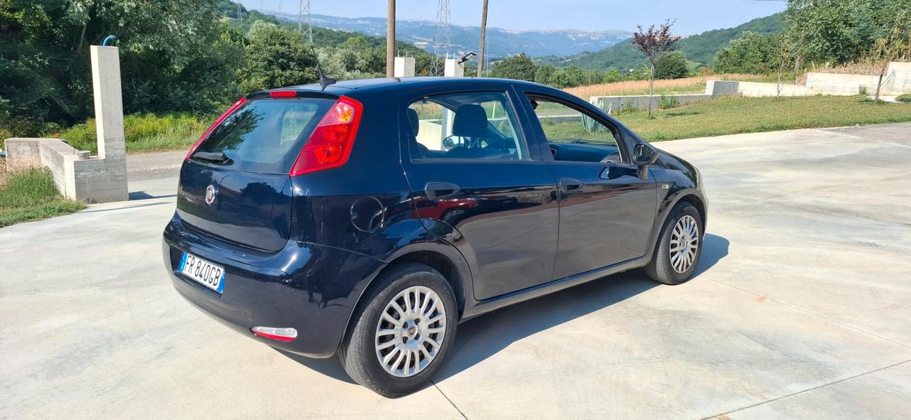Fiat Punto 1.3 MJT II S&S 95 CV 5 porte Street