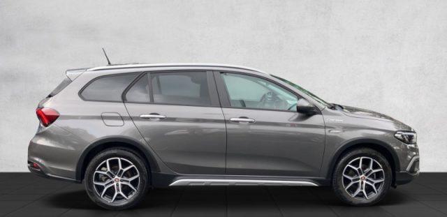 FIAT Tipo 1.5 Hybrid DCT 5 porte Cross