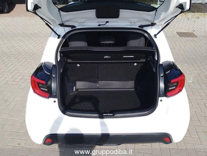 Toyota Yaris IV 2020 1.5h Trend